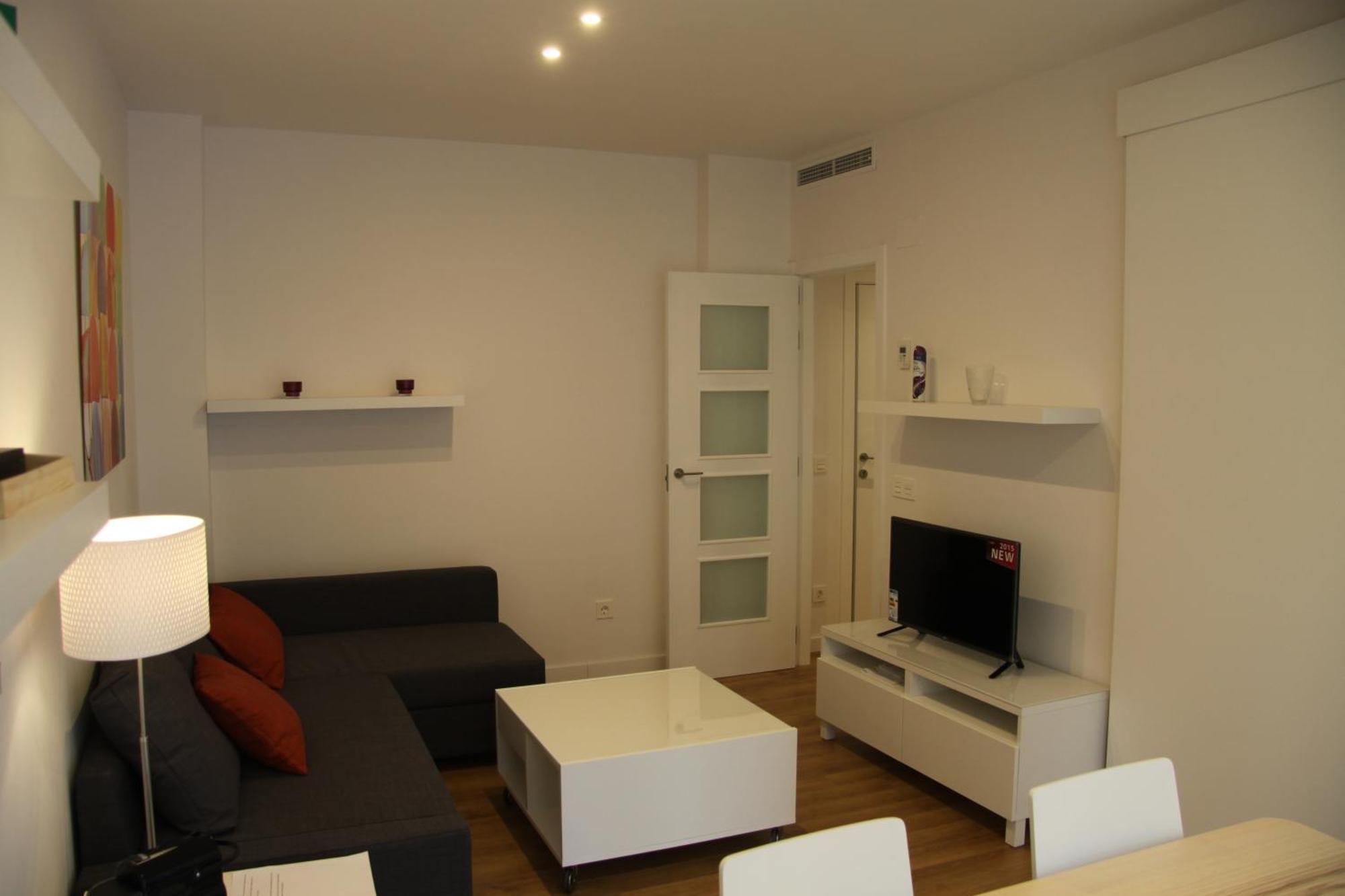 Apartamentos Hiedra Y Tapineria Mercado Central Валенсия Экстерьер фото