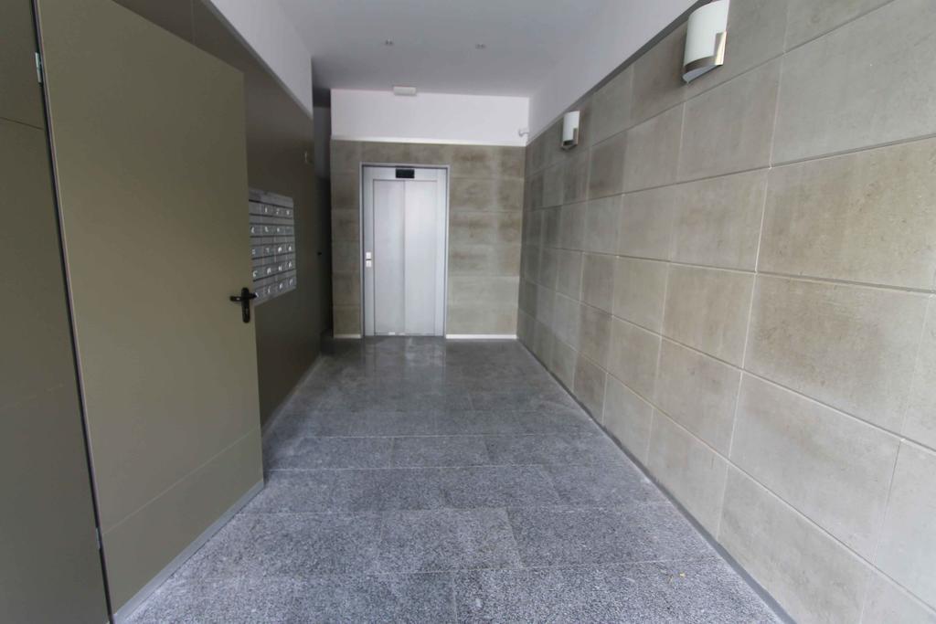 Apartamentos Hiedra Y Tapineria Mercado Central Валенсия Экстерьер фото